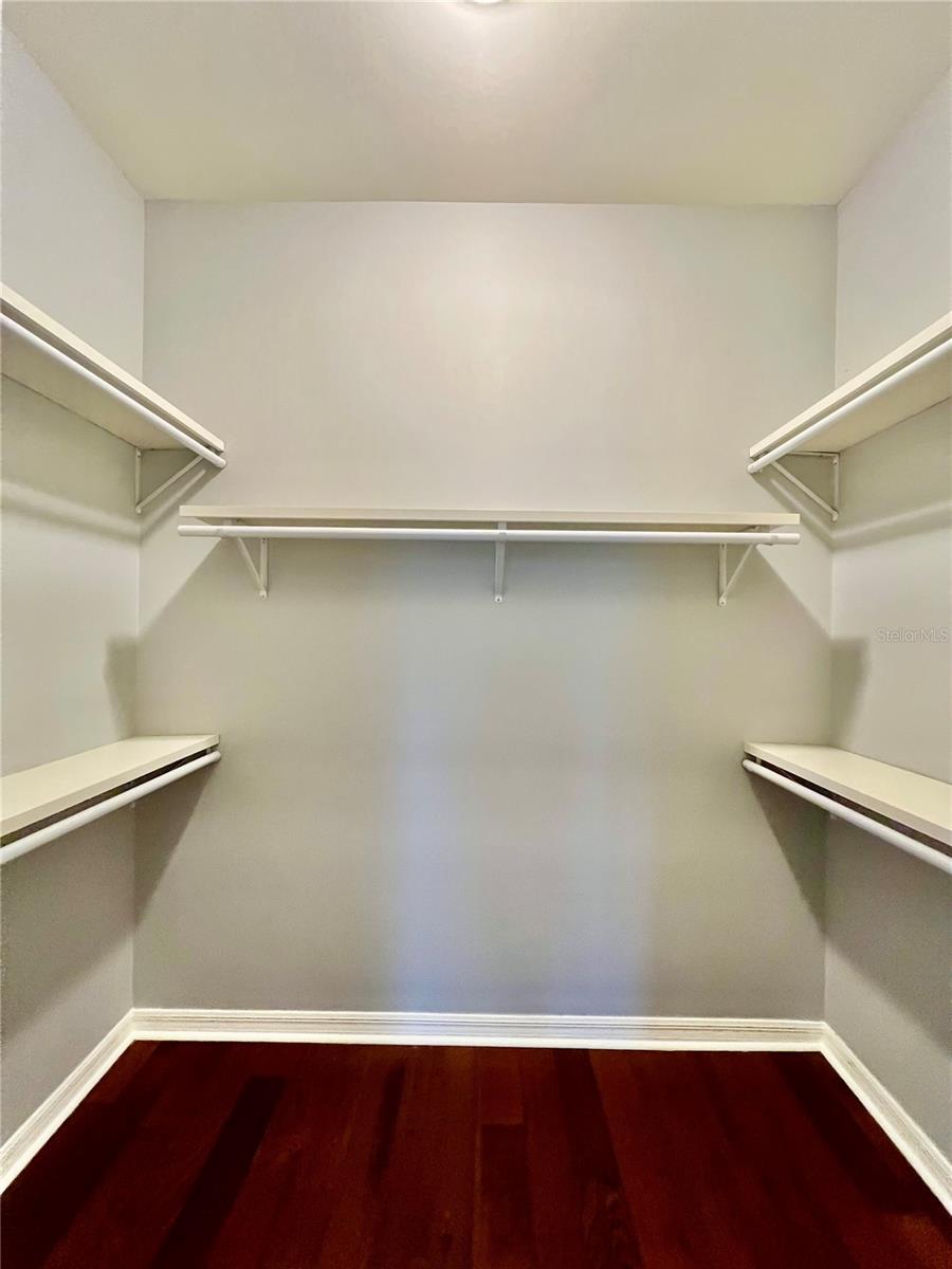 204 W HAYA ST, TAMPA, FL, 33603