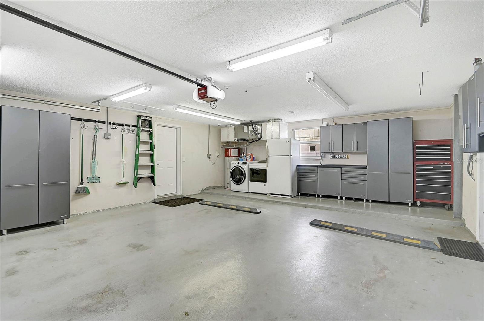 3844 TAMPICO DR, SARASOTA, FL, 34235