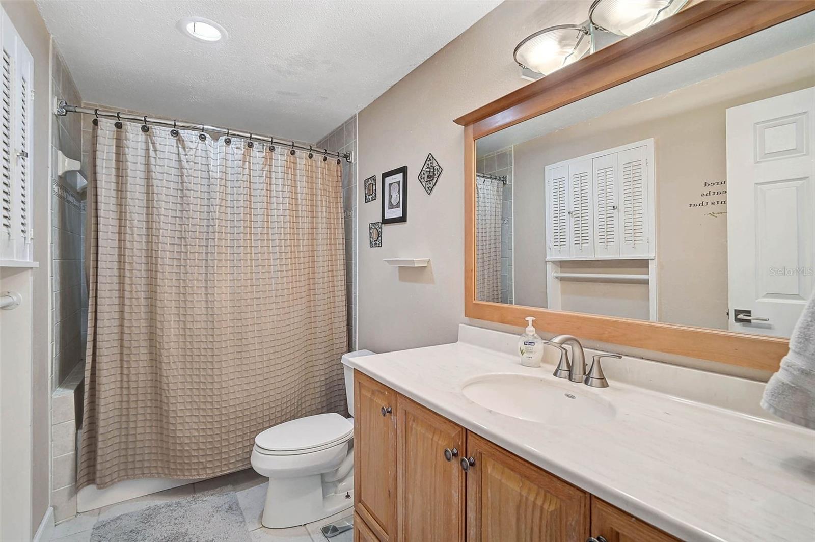 3844 TAMPICO DR, SARASOTA, FL, 34235