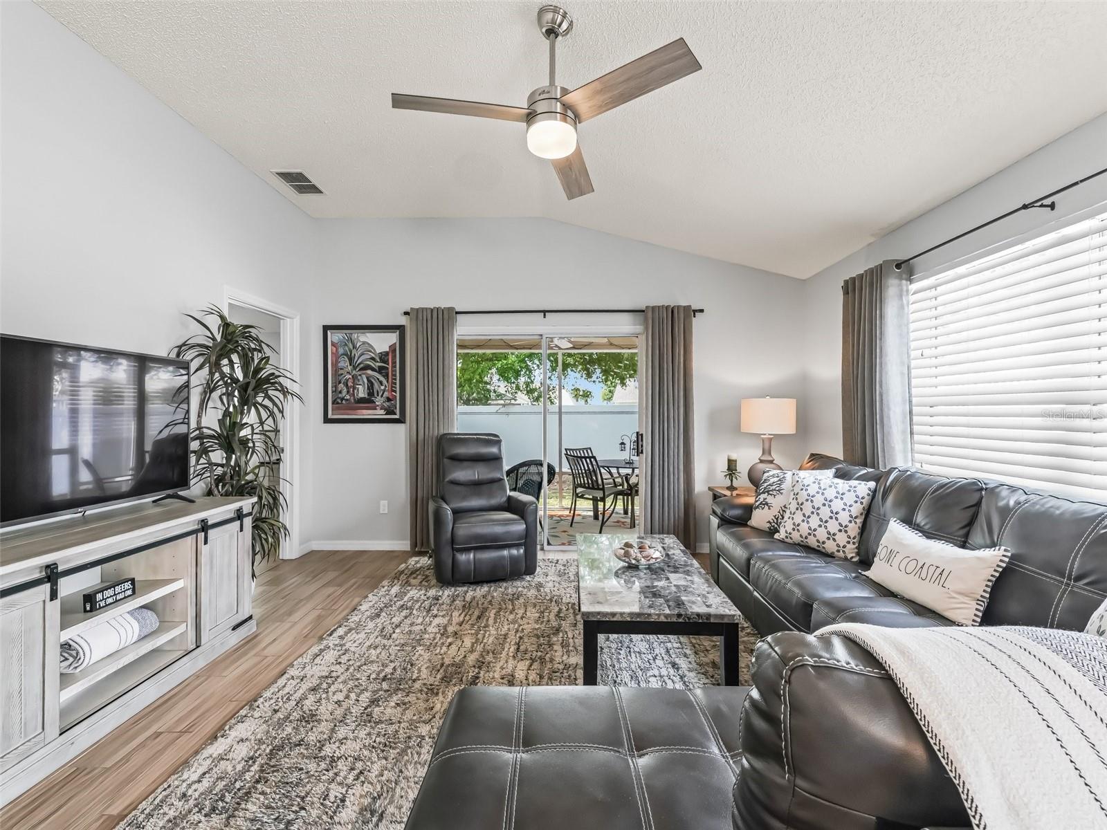 1496 ROSEDALE WAY, THE VILLAGES, FL, 32162