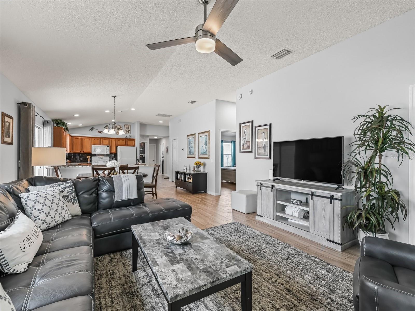 1496 ROSEDALE WAY, THE VILLAGES, FL, 32162