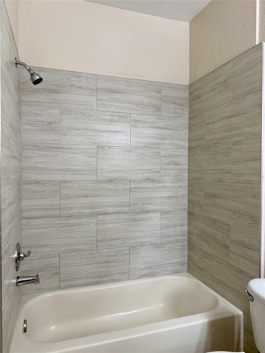 3611 CONROY RD #815, ORLANDO, FL, 32839