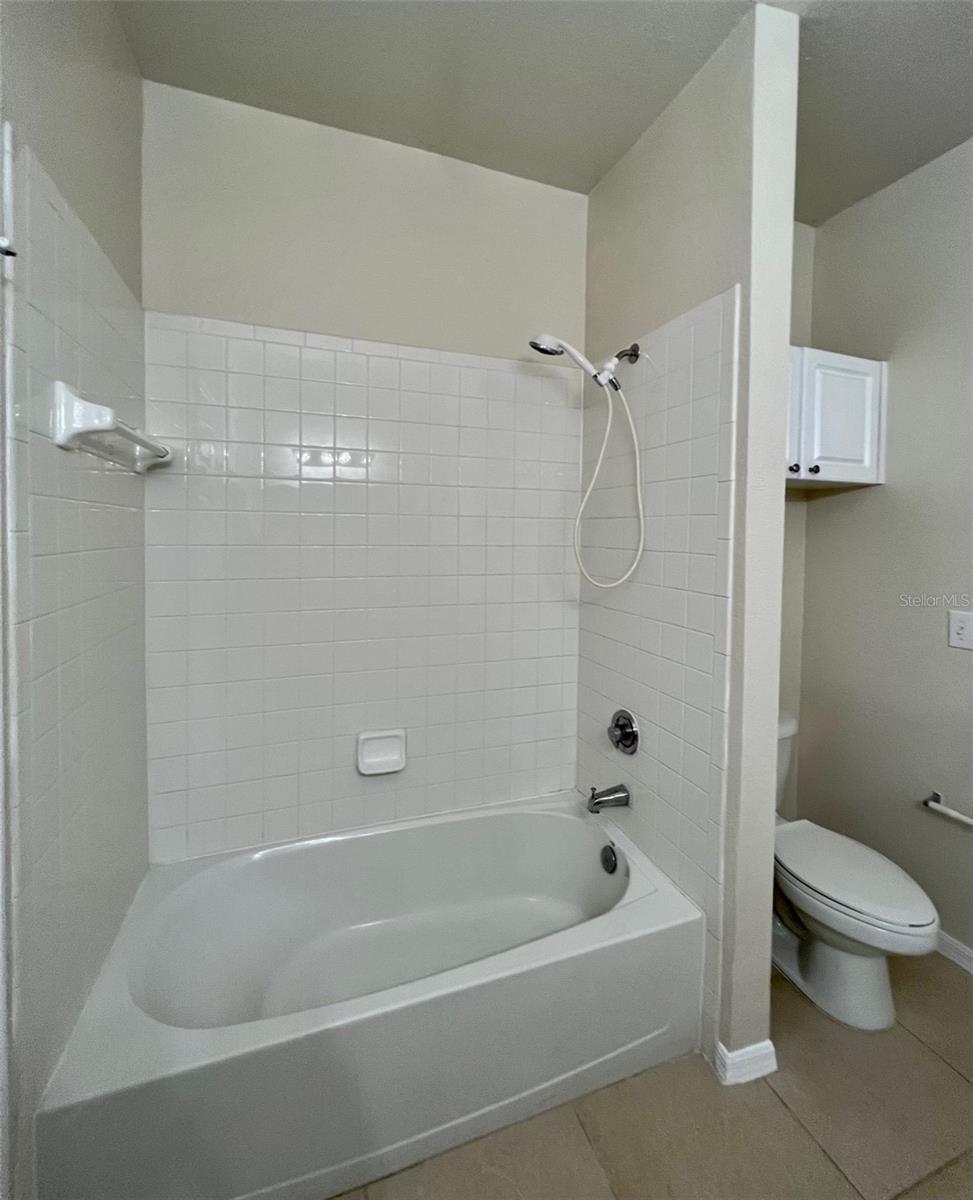 3611 CONROY RD #815, ORLANDO, FL, 32839