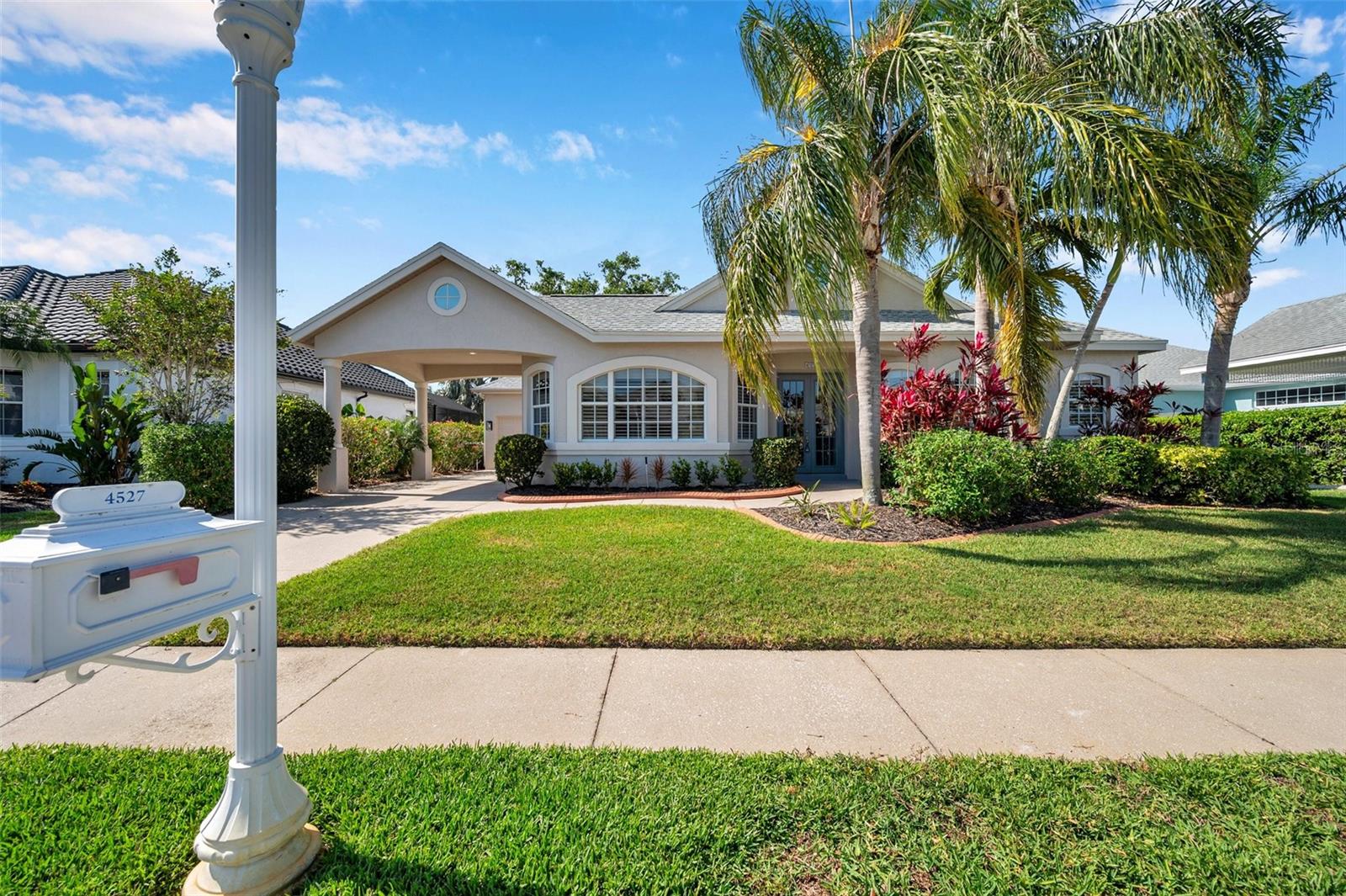 4527 BARRACUDA DR, BRADENTON, FL, 34208