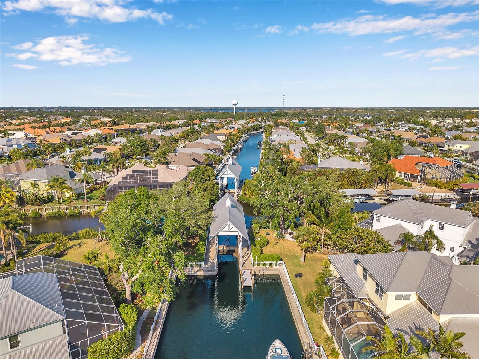 4527 BARRACUDA DR, BRADENTON, FL, 34208