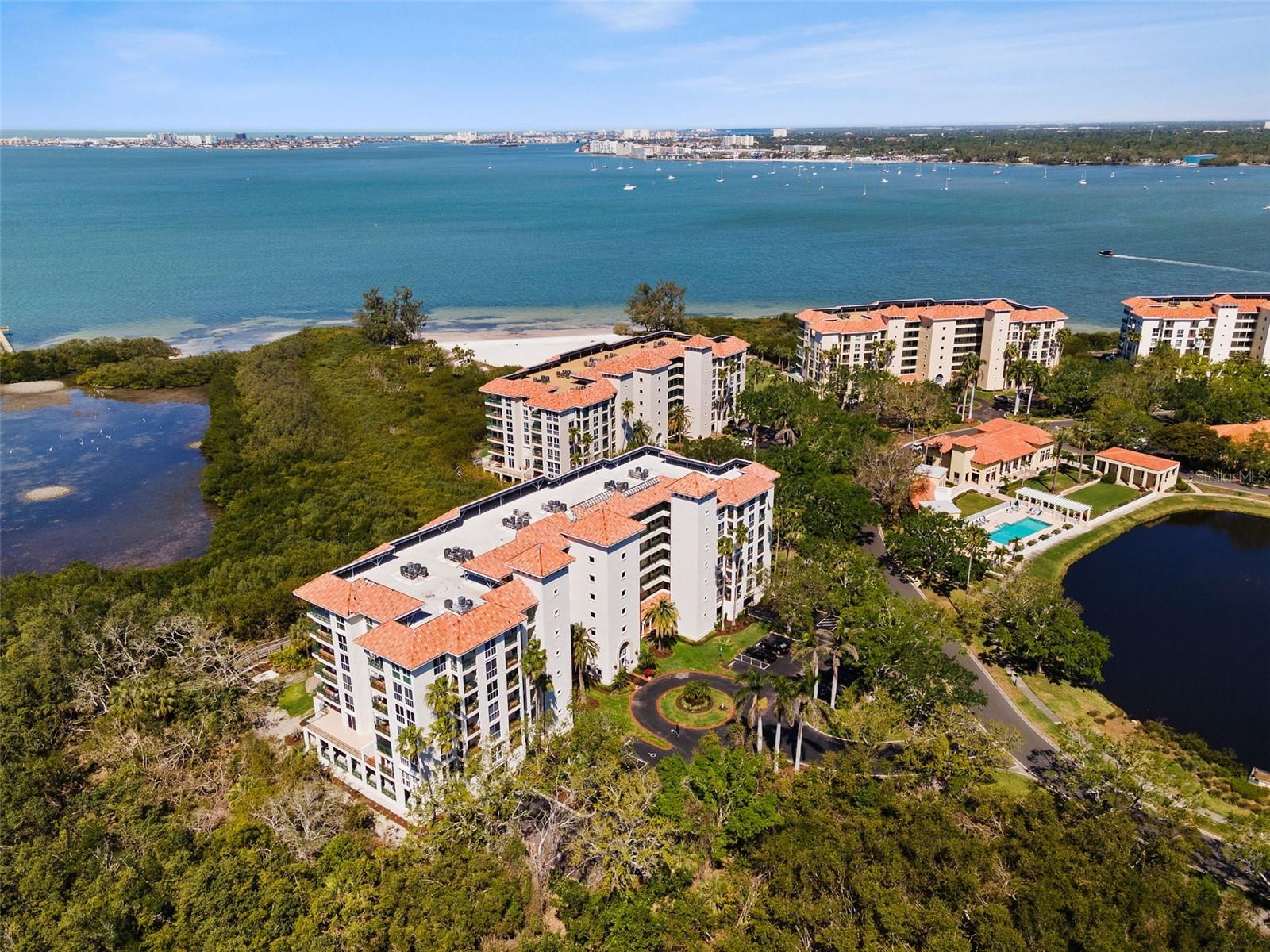 4750 DOLPHIN CAY LN S #209, ST PETERSBURG, FL, 33711