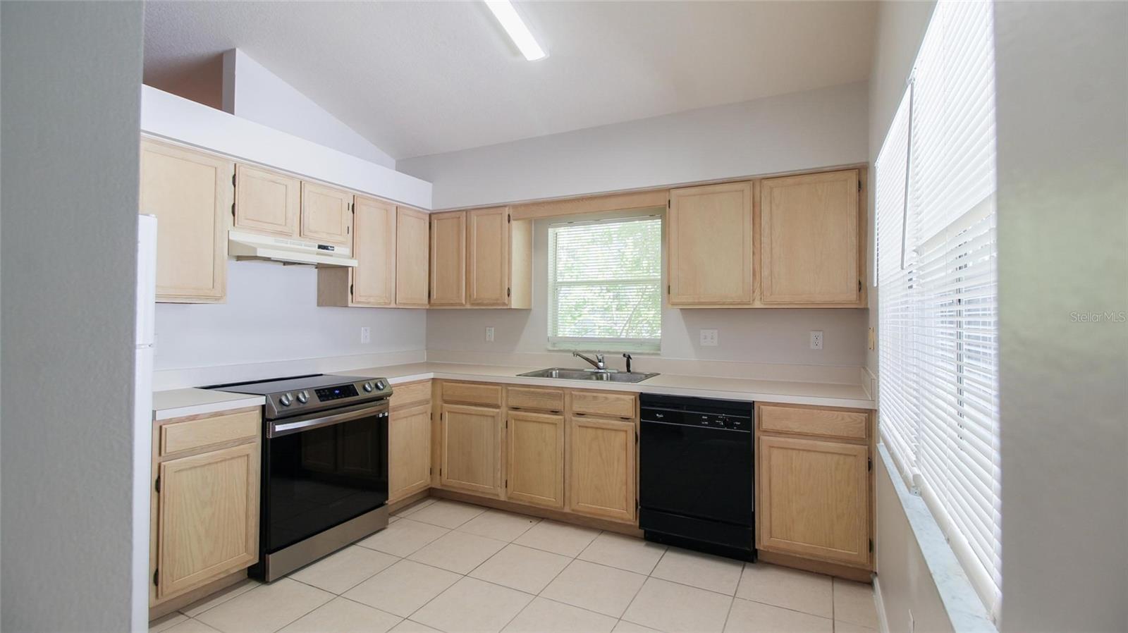 3548 VENTURA CLUB CIR, ORLANDO, FL, 32822