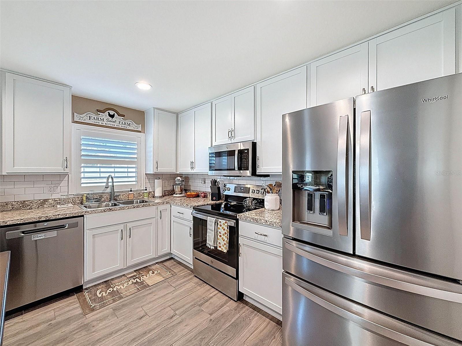 11160 GYRAFALCON AVE, WEEKI WACHEE, FL, 34613