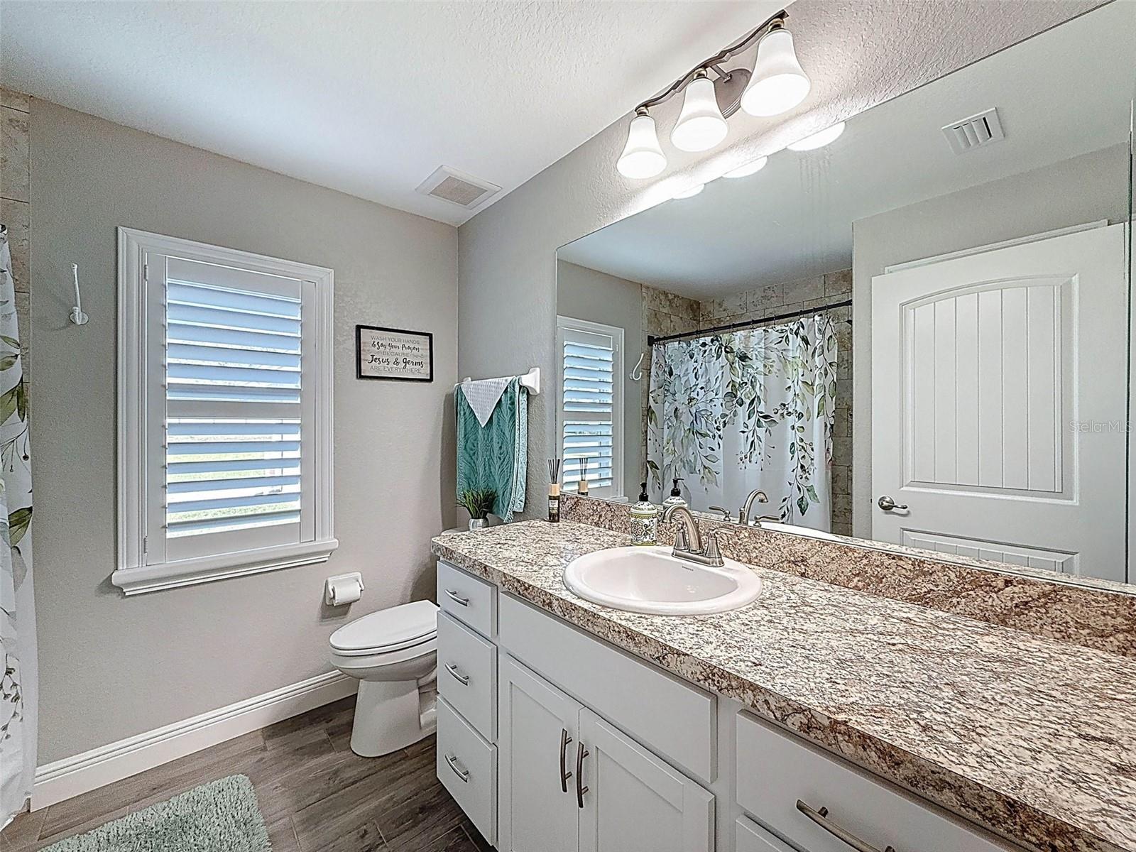 11160 GYRAFALCON AVE, WEEKI WACHEE, FL, 34613