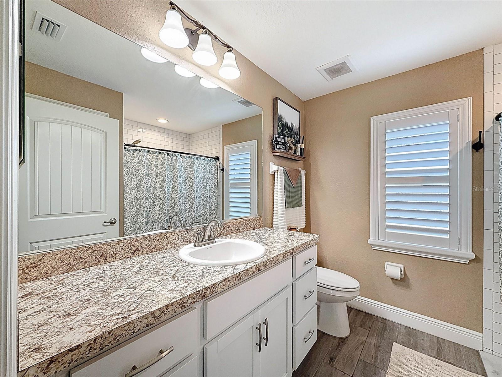 11160 GYRAFALCON AVE, WEEKI WACHEE, FL, 34613