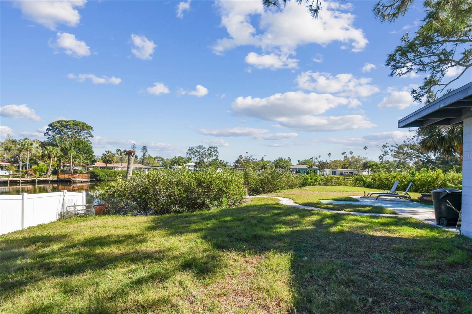 1516 MASSACHUSETTS AVE NE, ST PETERSBURG, FL, 33703