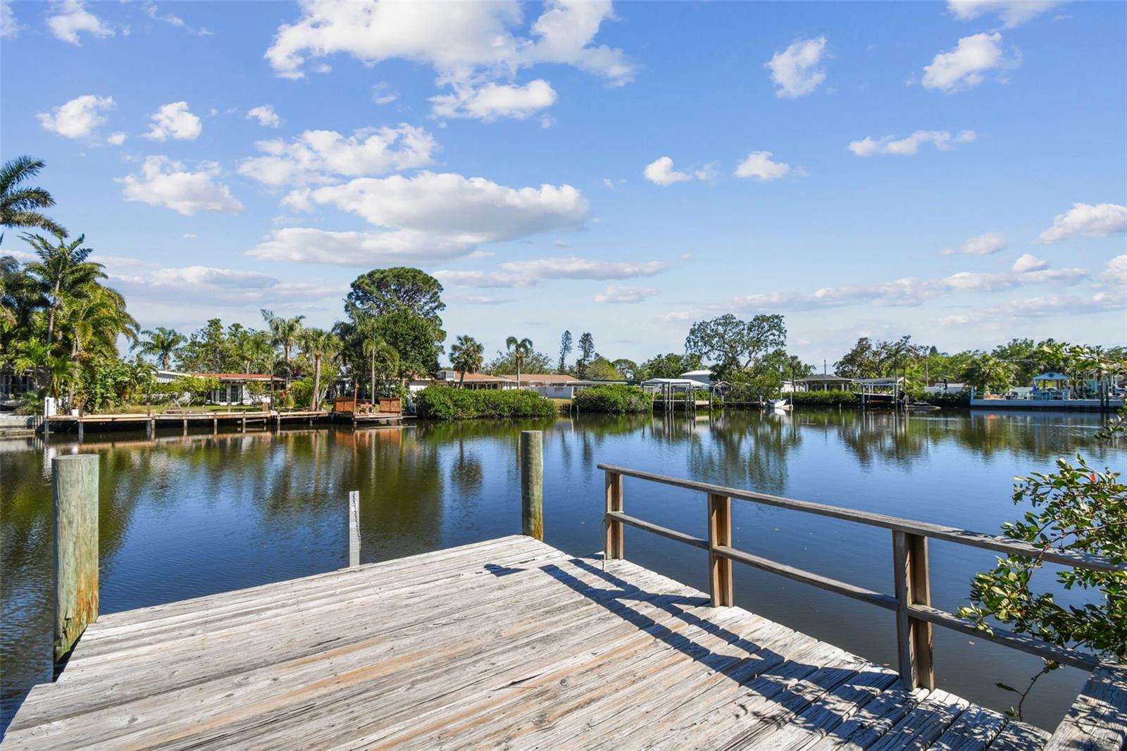 1516 MASSACHUSETTS AVE NE, ST PETERSBURG, FL, 33703