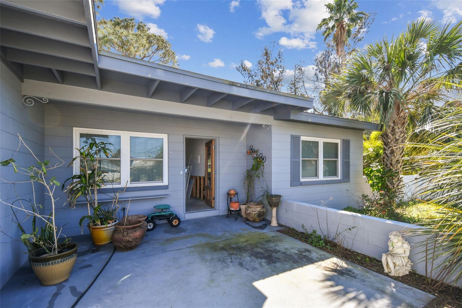 1516 MASSACHUSETTS AVE NE, ST PETERSBURG, FL, 33703