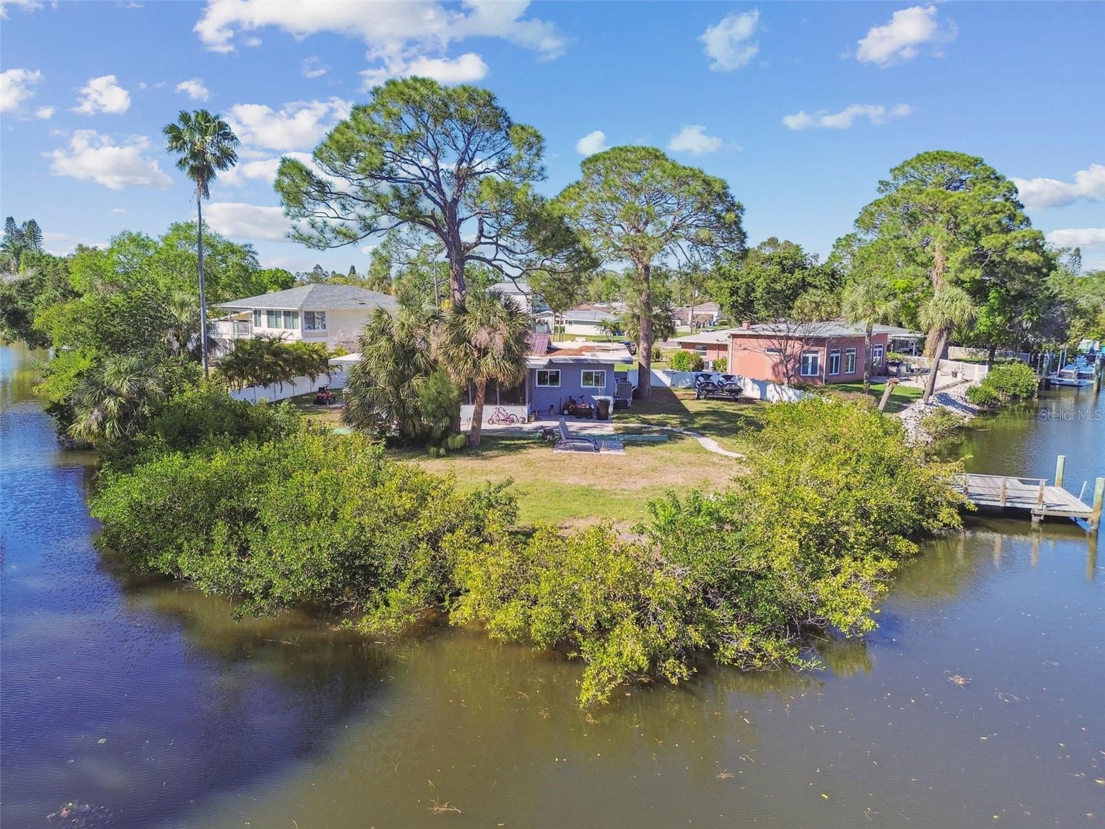 1516 MASSACHUSETTS AVE NE, ST PETERSBURG, FL, 33703