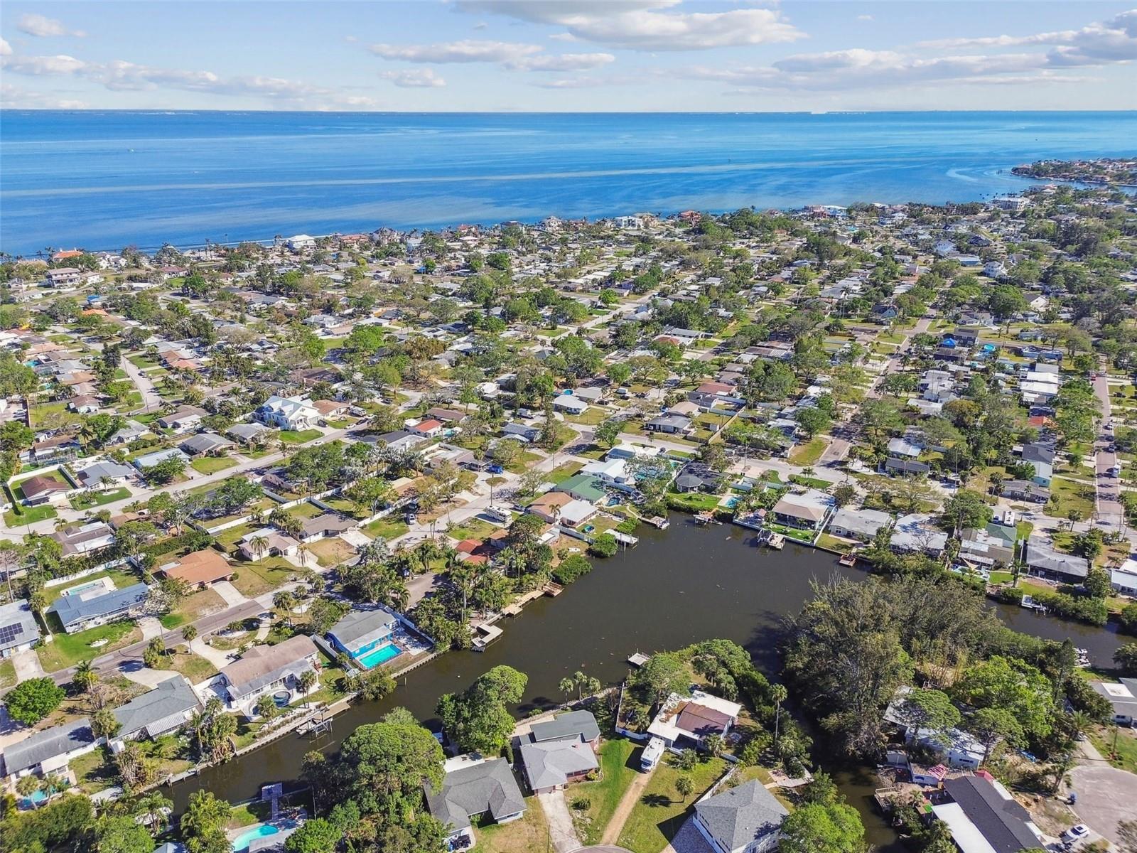 1516 MASSACHUSETTS AVE NE, ST PETERSBURG, FL, 33703