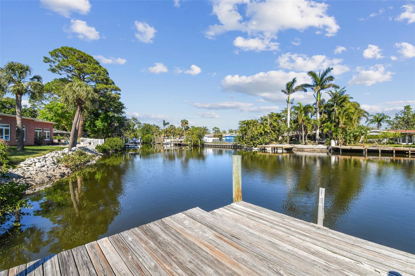 1516 MASSACHUSETTS AVE NE, ST PETERSBURG, FL, 33703