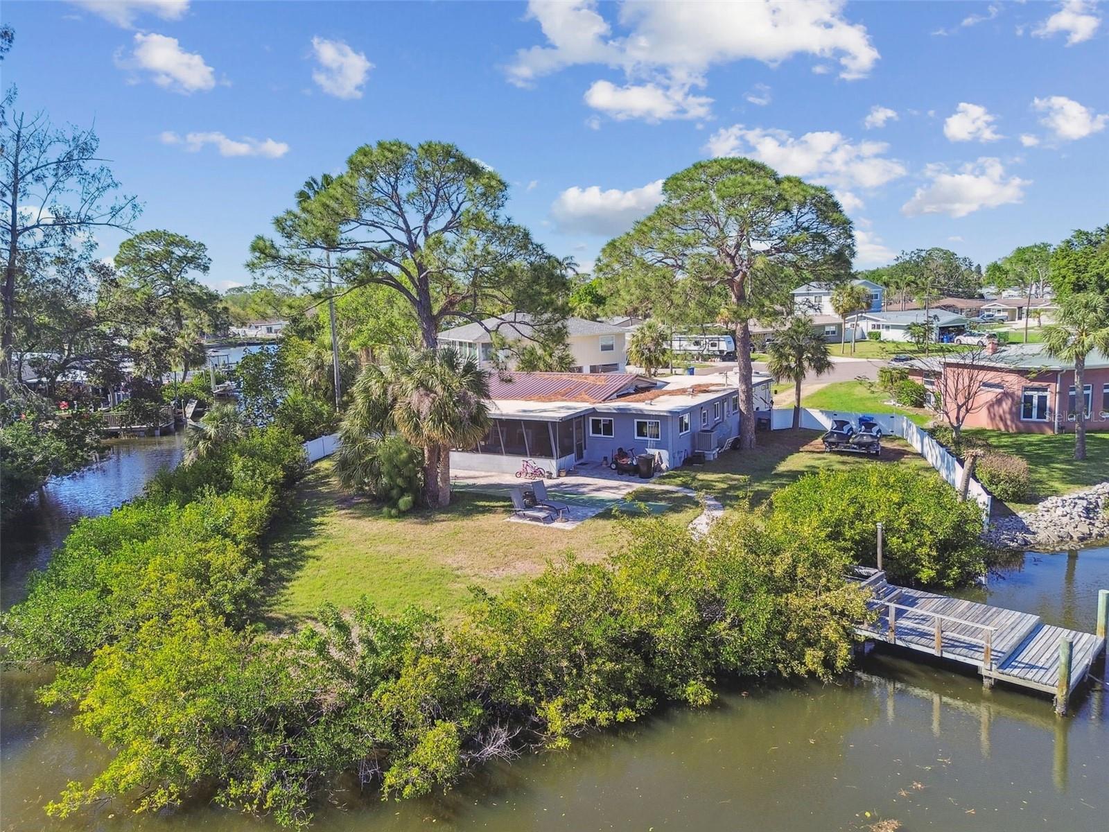 1516 MASSACHUSETTS AVE NE, ST PETERSBURG, FL, 33703