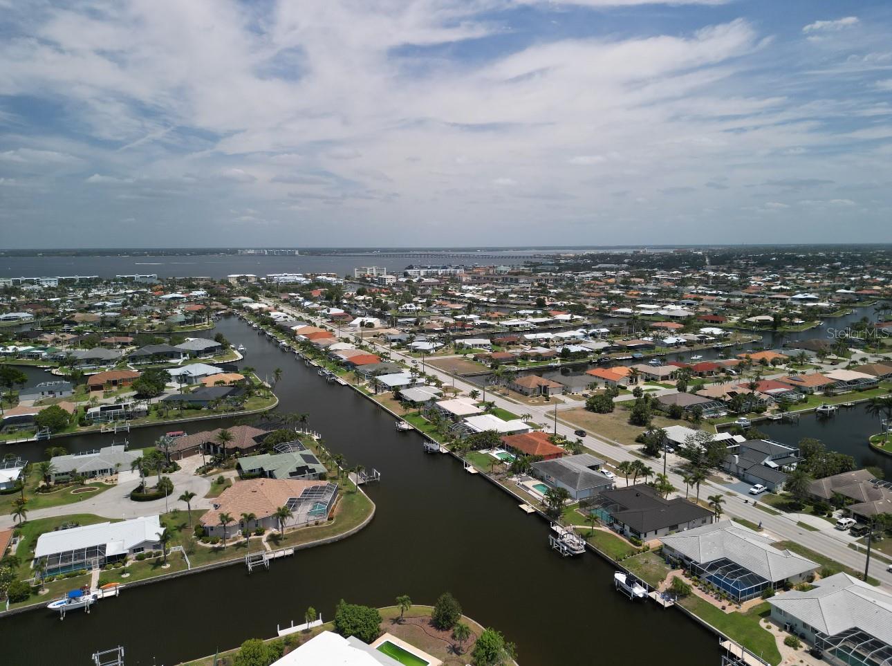 571 BELVEDERE CT, PUNTA GORDA, FL, 33950