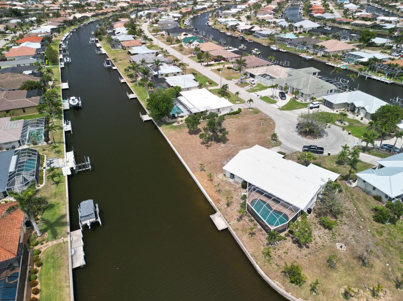 571 BELVEDERE CT, PUNTA GORDA, FL, 33950