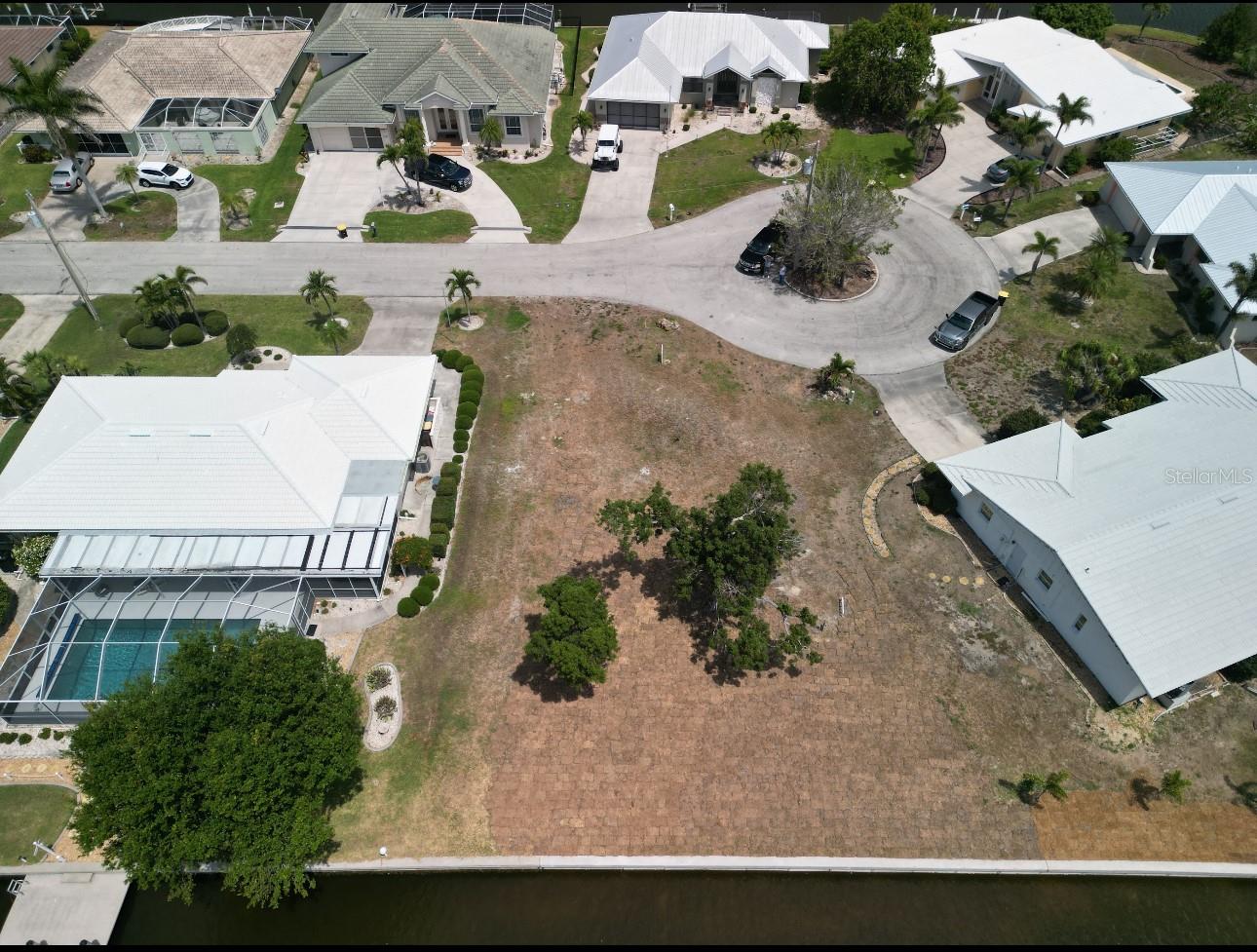 571 BELVEDERE CT, PUNTA GORDA, FL, 33950