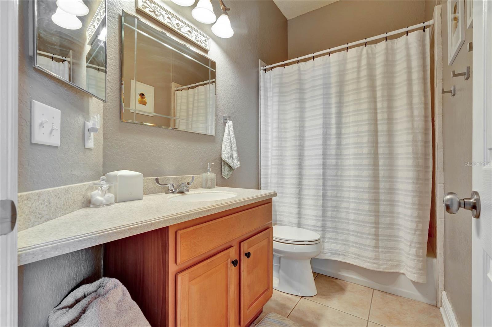 1216 W YALE ST, ORLANDO, FL, 32804