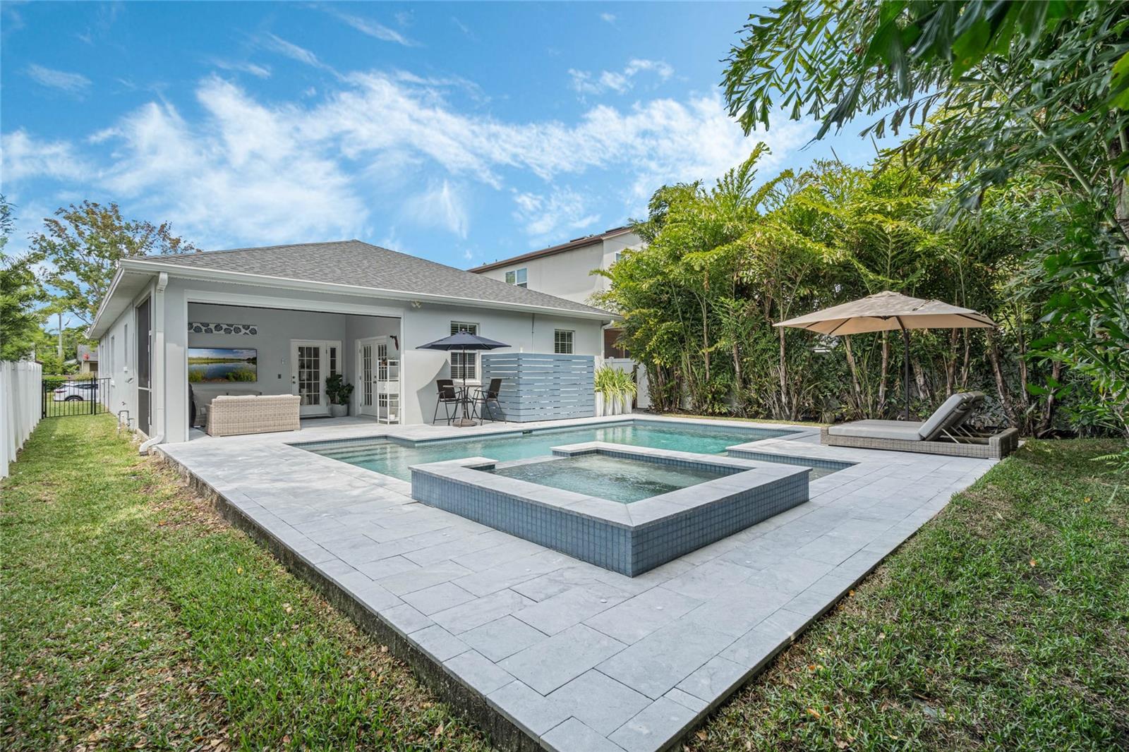 1216 W YALE ST, ORLANDO, FL, 32804