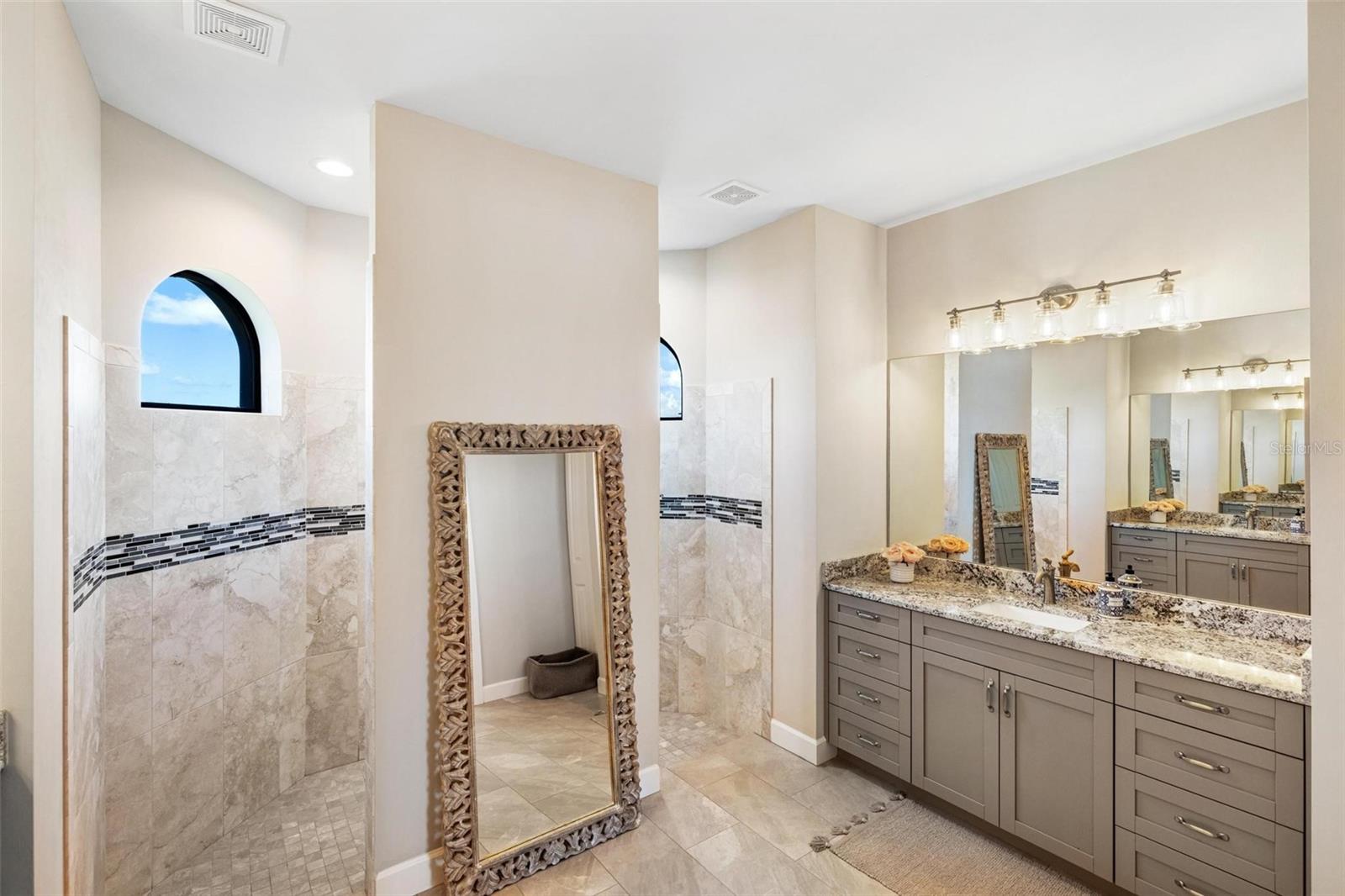 4320 NW 36TH ST, CAPE CORAL, FL, 33993