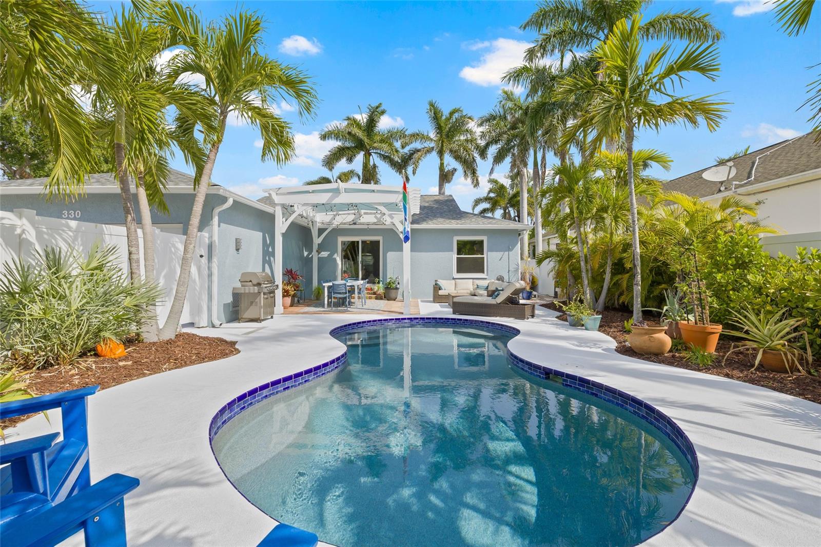 330 47TH AVE N, ST PETERSBURG, FL, 33703