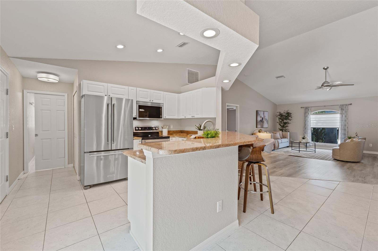 330 47TH AVE N, ST PETERSBURG, FL, 33703