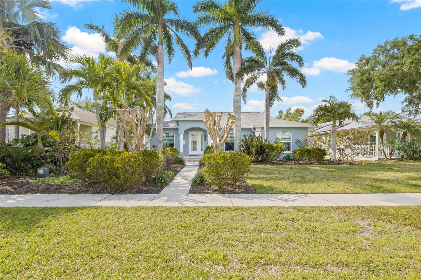330 47TH AVE N, ST PETERSBURG, FL, 33703