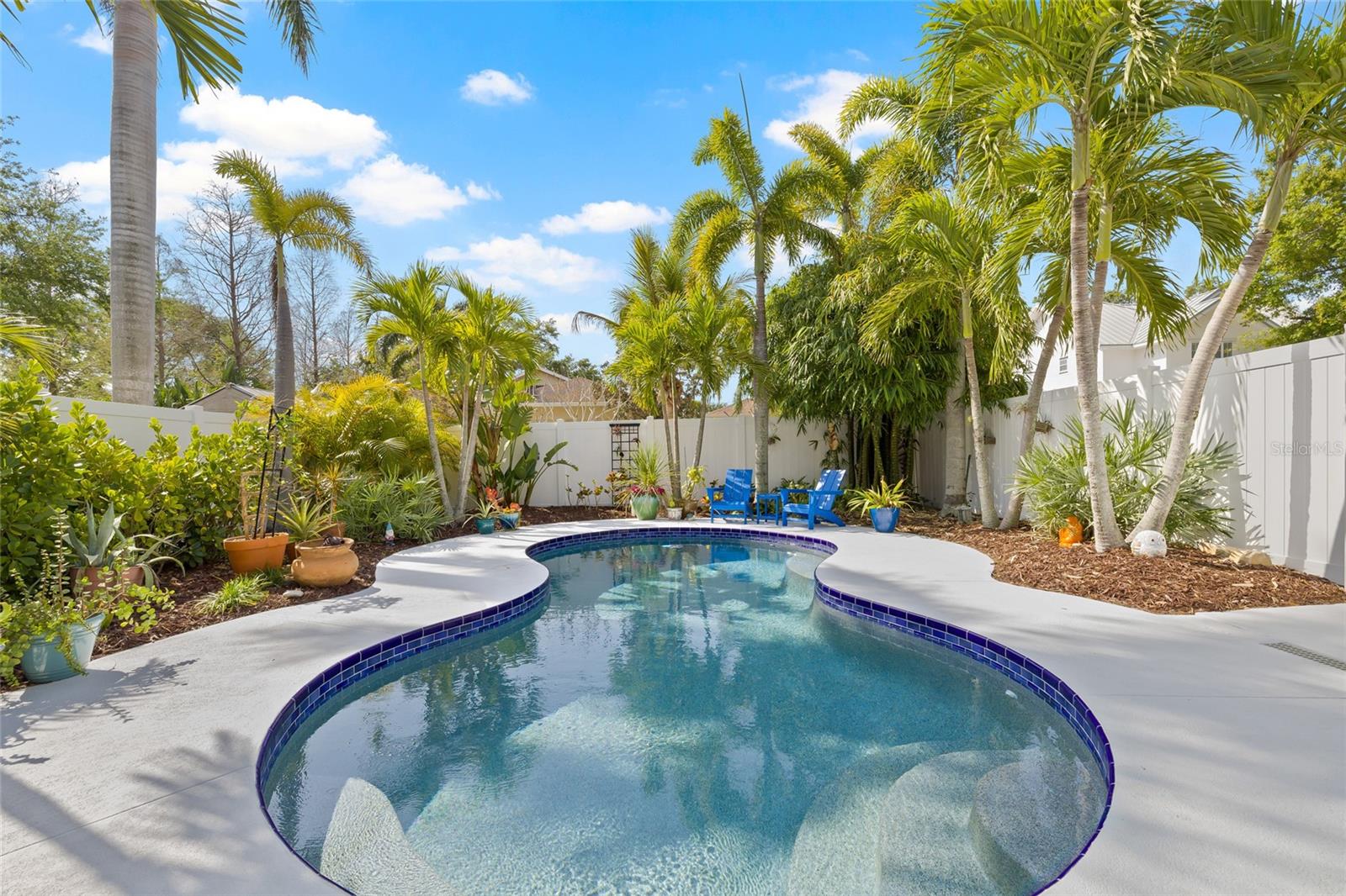 330 47TH AVE N, ST PETERSBURG, FL, 33703