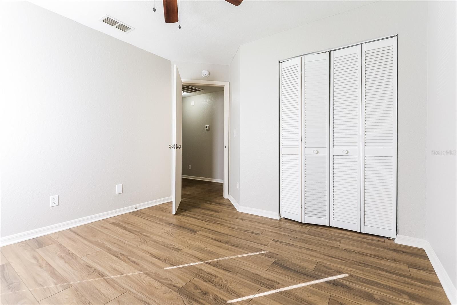 1404 E LAURA ST, PLANT CITY, FL, 33563