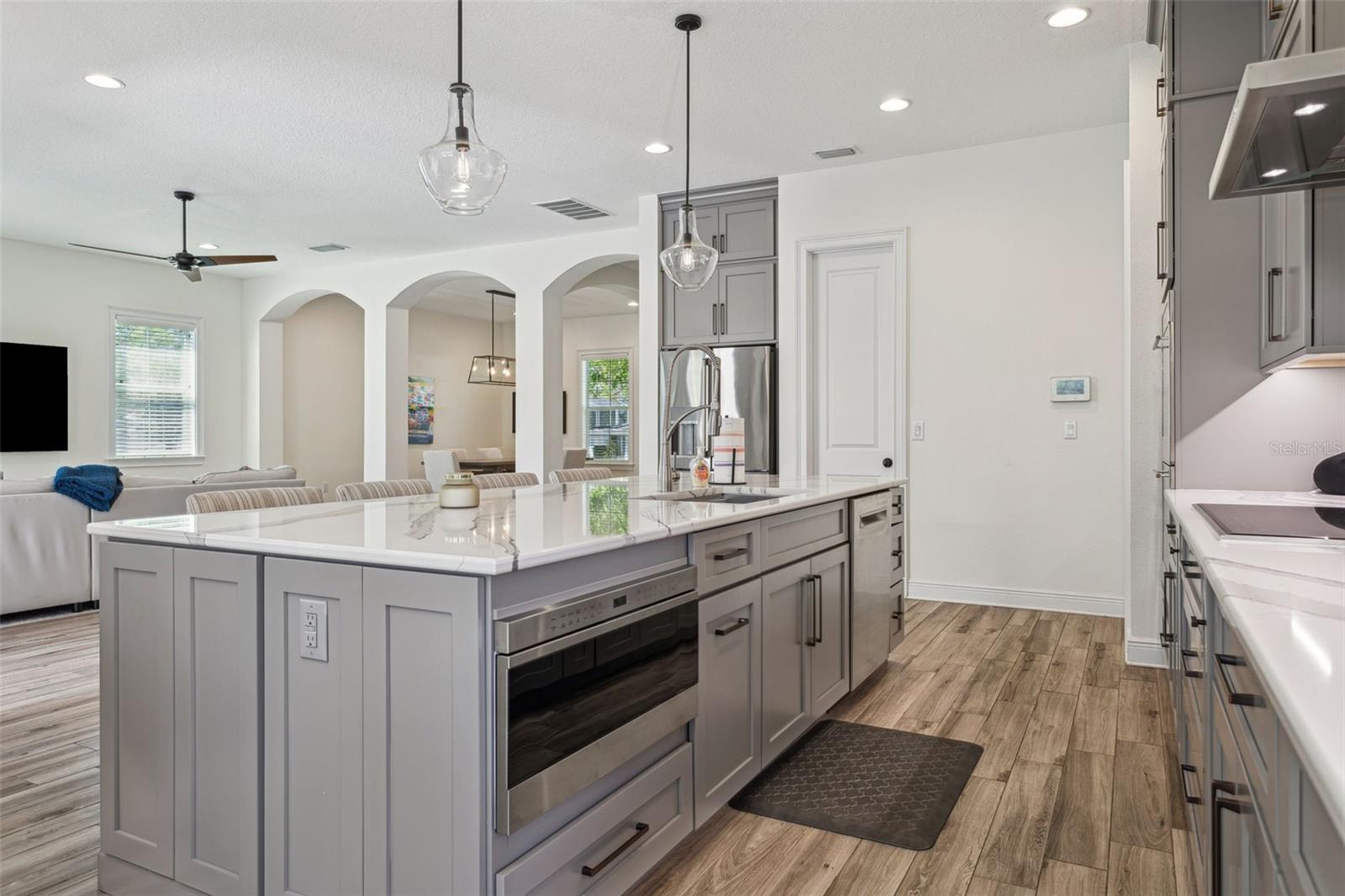 3616 S GARDENIA AVE, TAMPA, FL, 33629