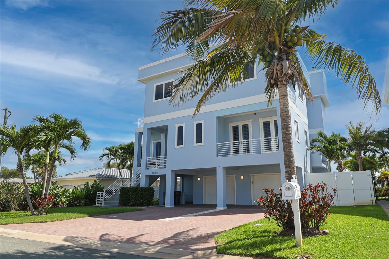 11105 5TH ST E, TREASURE ISLAND, FL, 33706