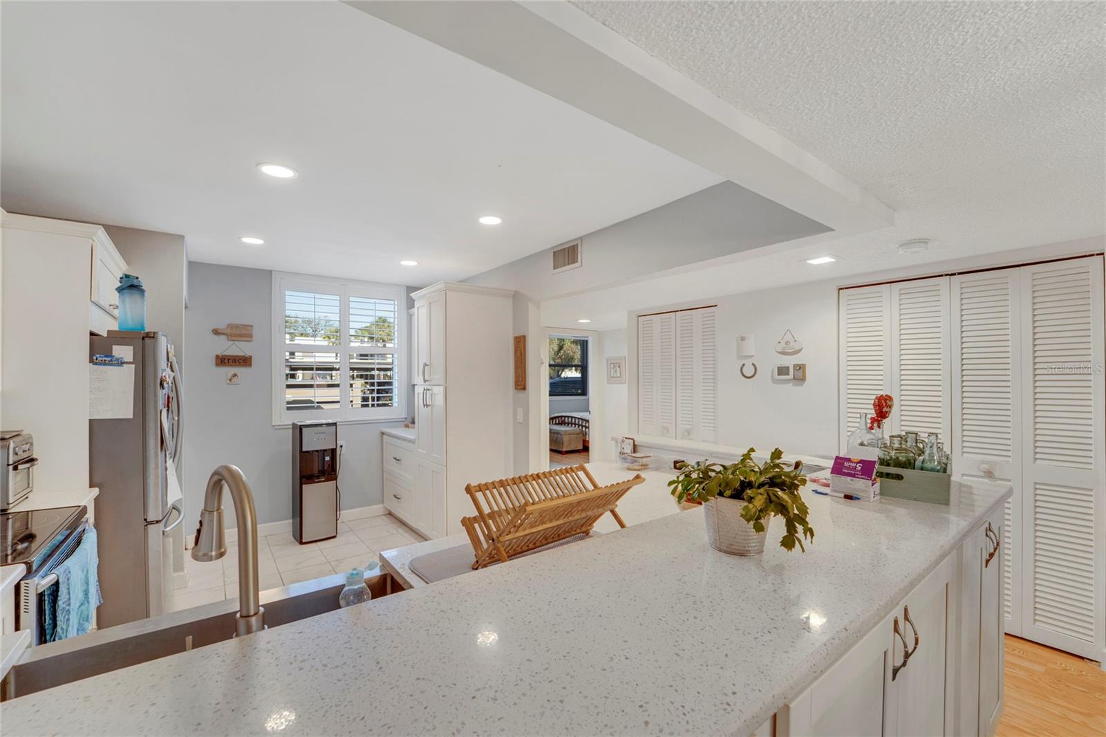 501 LAKESIDE DR #501, BRADENTON, FL, 34210