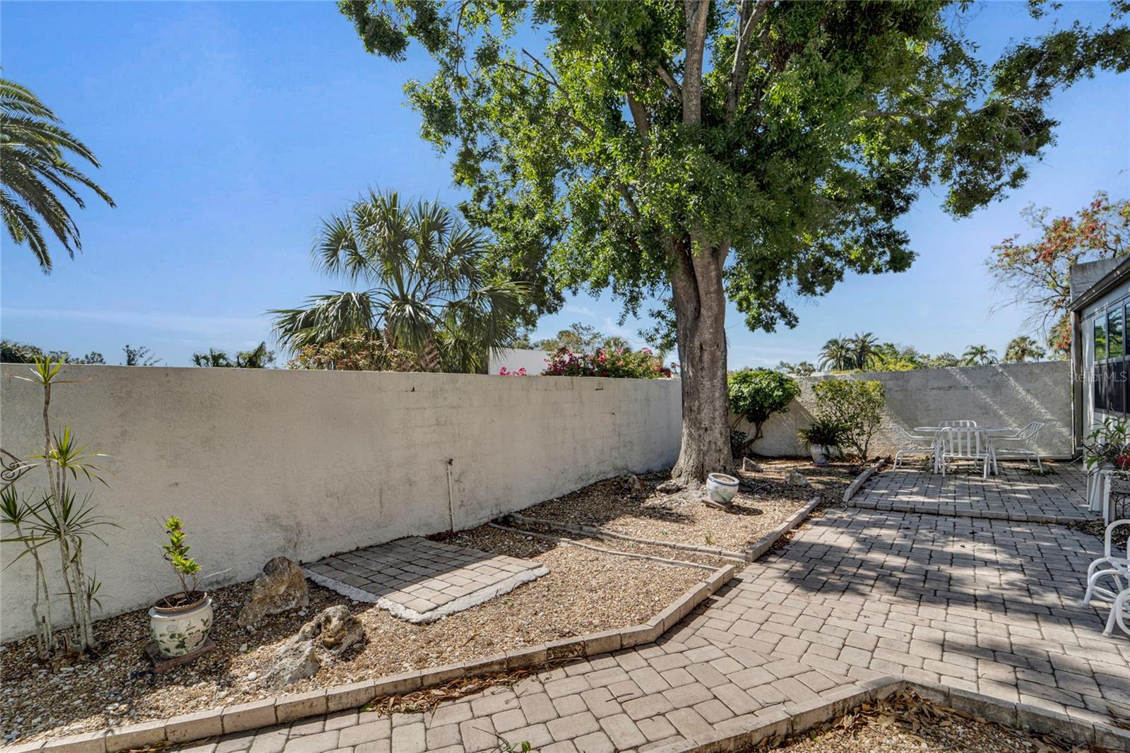 501 LAKESIDE DR #501, BRADENTON, FL, 34210