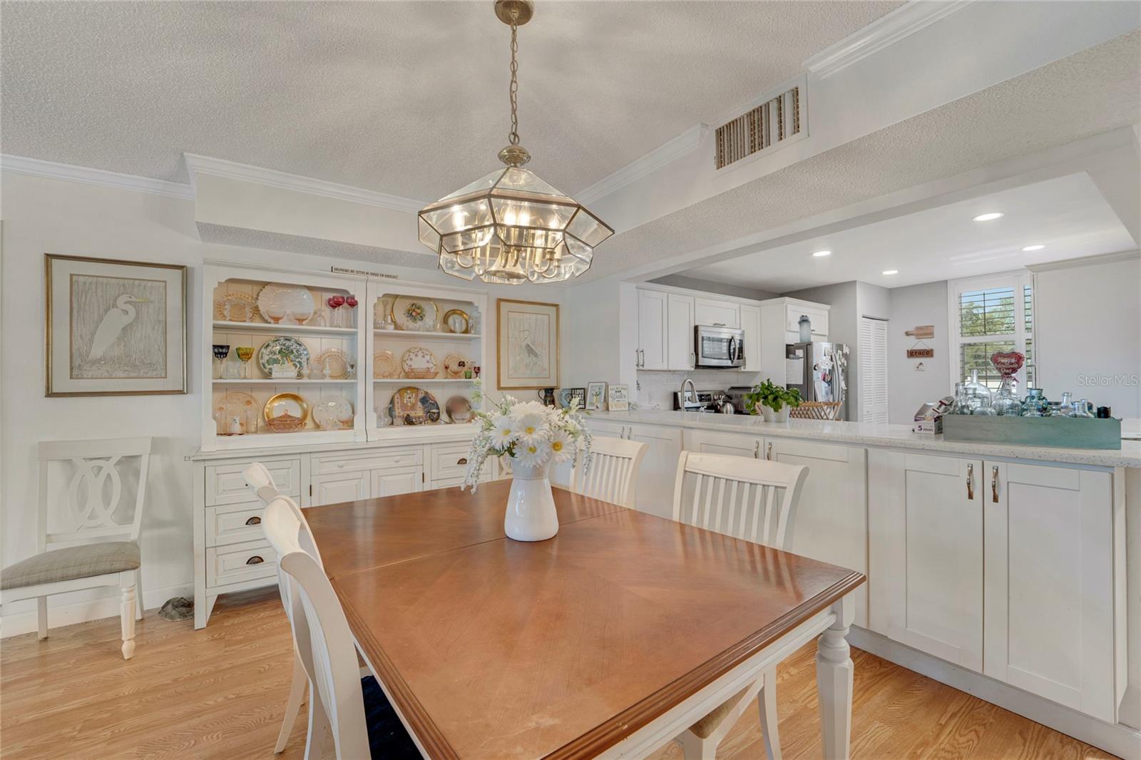 501 LAKESIDE DR #501, BRADENTON, FL, 34210