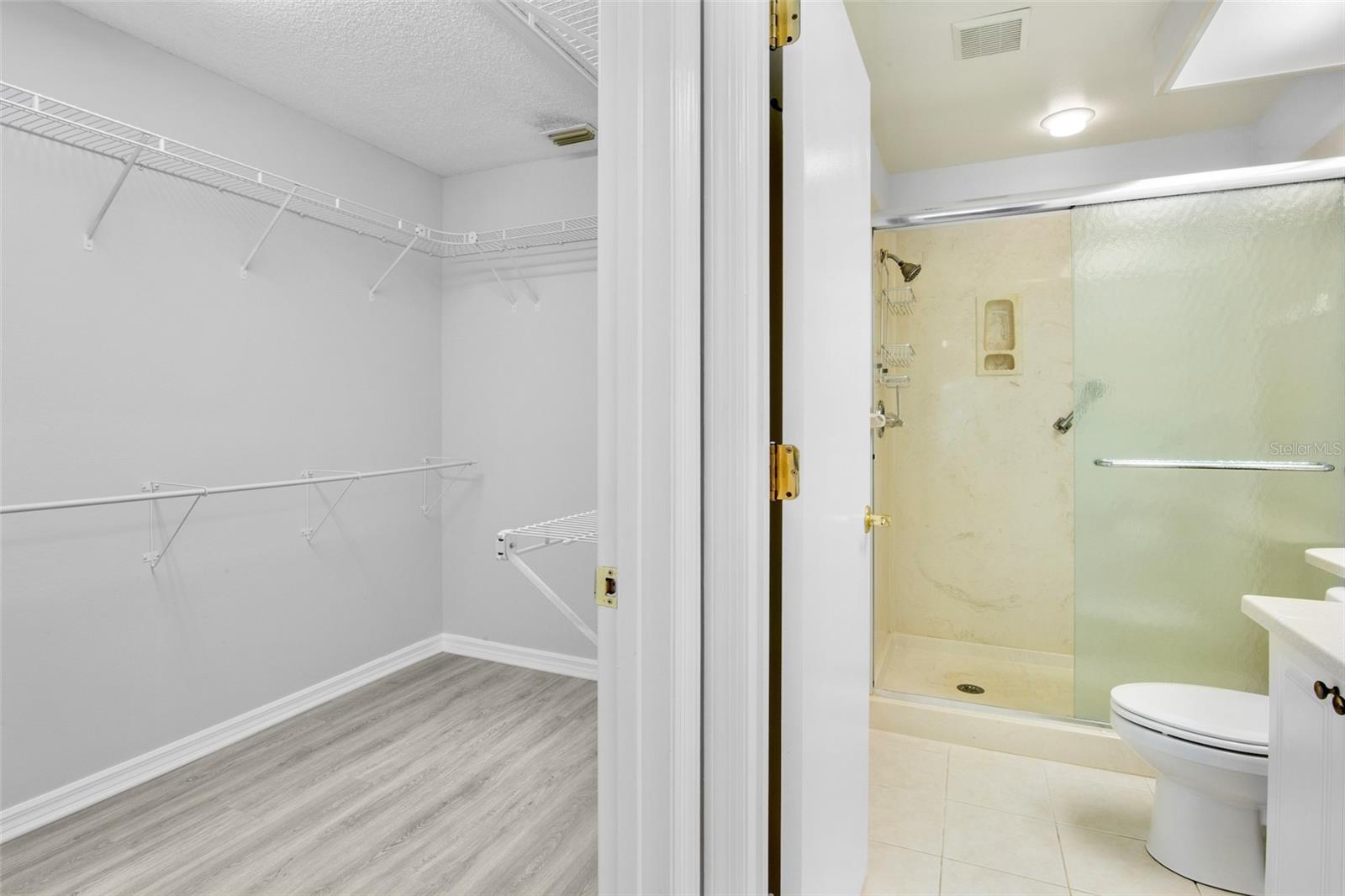 3952 HIGHLAND OAKS DR #11, SARASOTA, FL, 34235