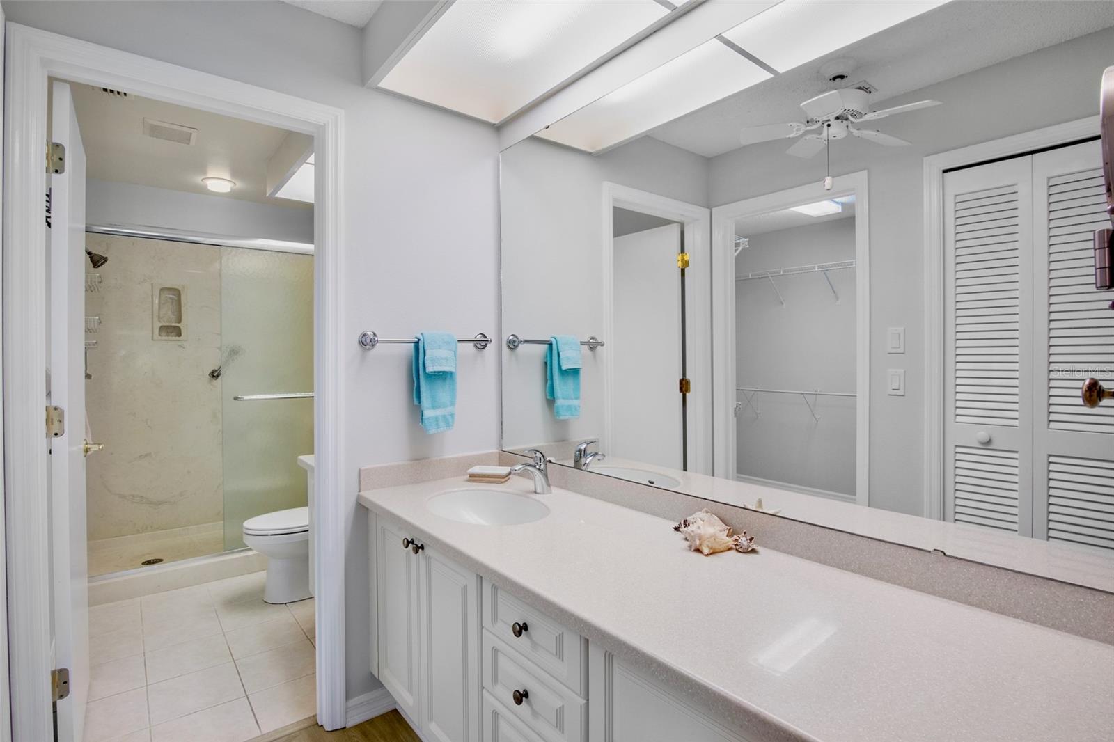 3952 HIGHLAND OAKS DR #11, SARASOTA, FL, 34235