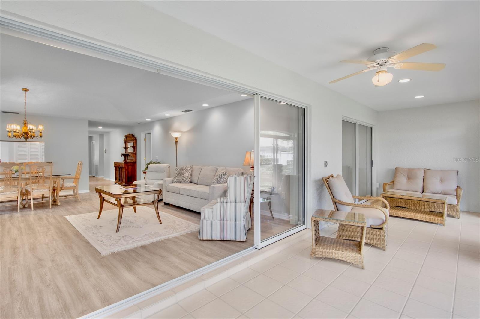 3952 HIGHLAND OAKS DR #11, SARASOTA, FL, 34235