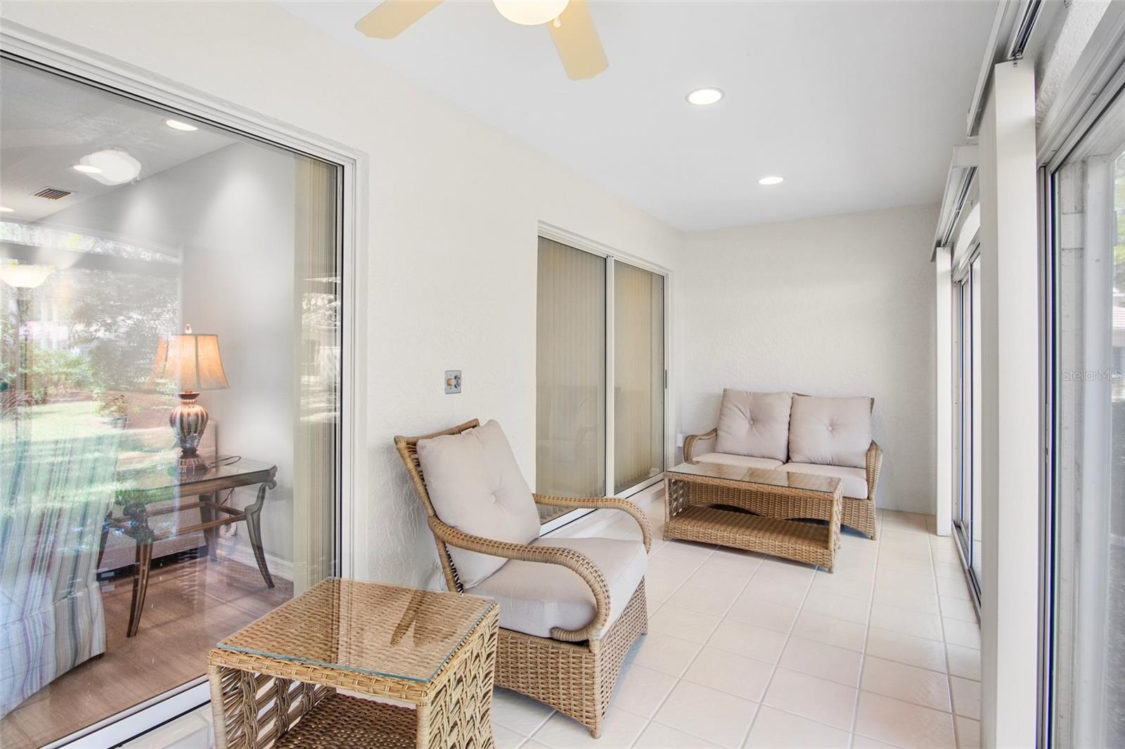 3952 HIGHLAND OAKS DR #11, SARASOTA, FL, 34235