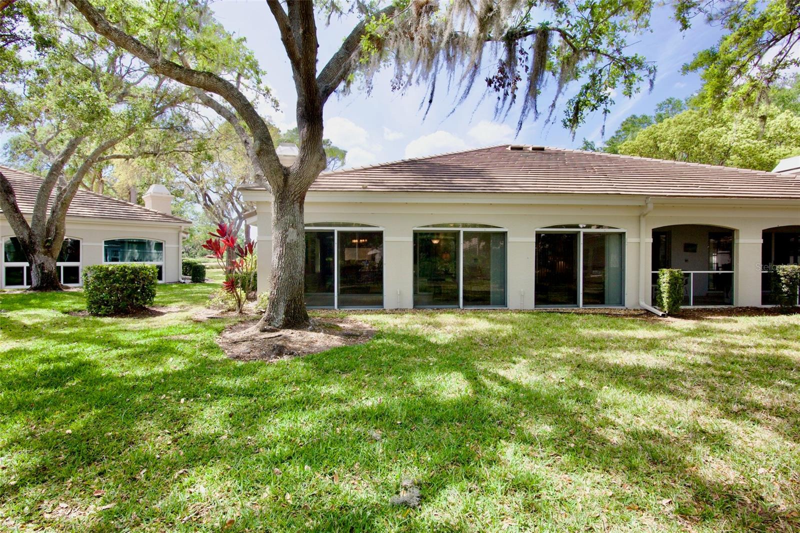 3952 HIGHLAND OAKS DR #11, SARASOTA, FL, 34235