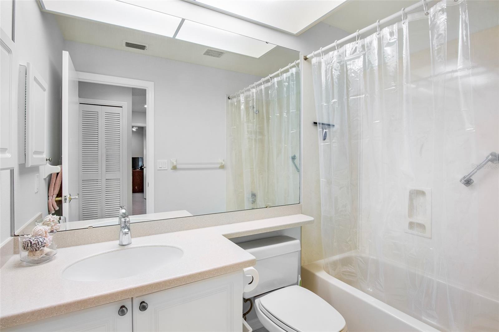 3952 HIGHLAND OAKS DR #11, SARASOTA, FL, 34235