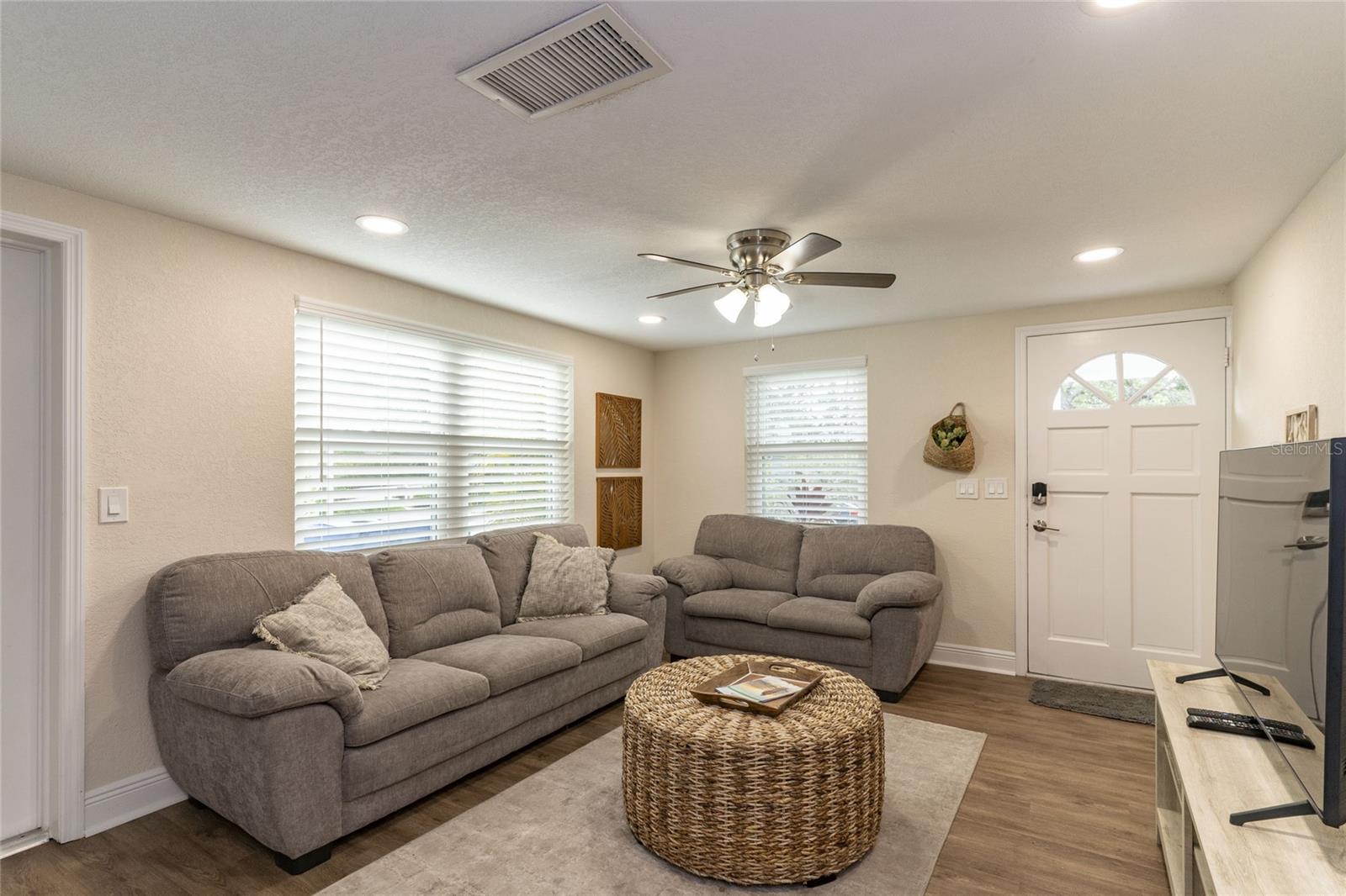 623 LYNDHURST ST, DUNEDIN, FL, 34698