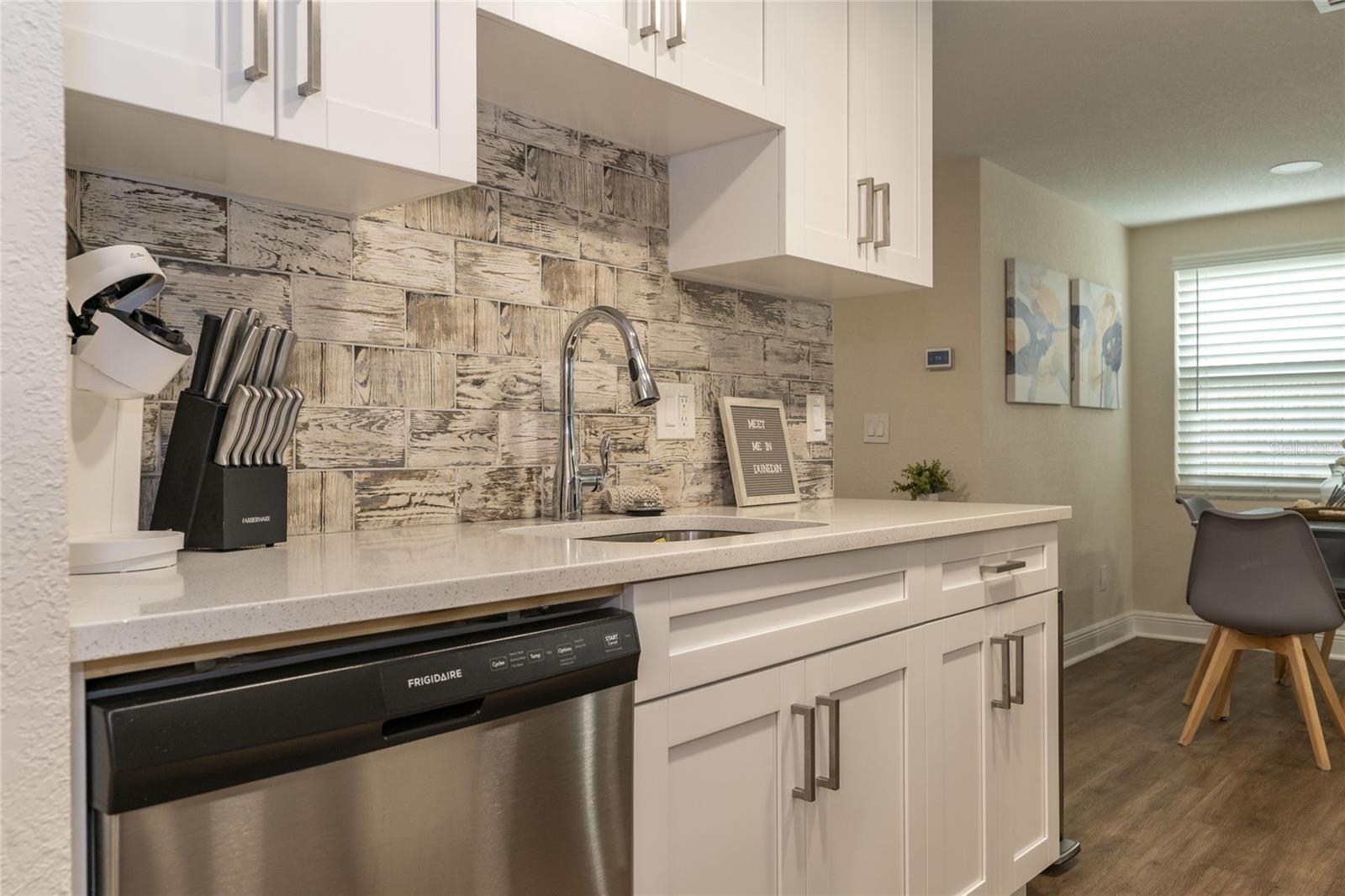 623 LYNDHURST ST, DUNEDIN, FL, 34698