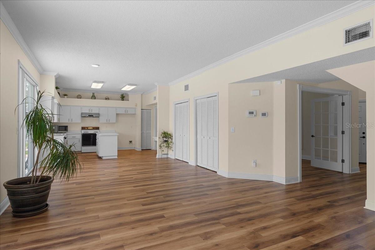 11519 GLENMONT DR, TAMPA, FL, 33635
