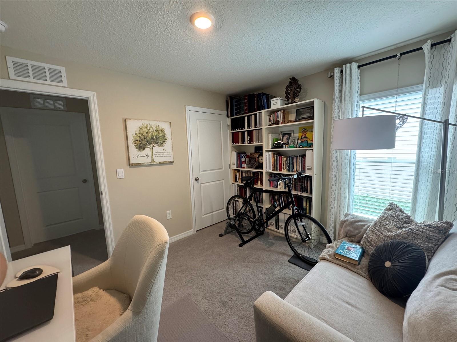 7737 SAIL CLOVER LN, ZEPHYRHILLS, FL, 33540
