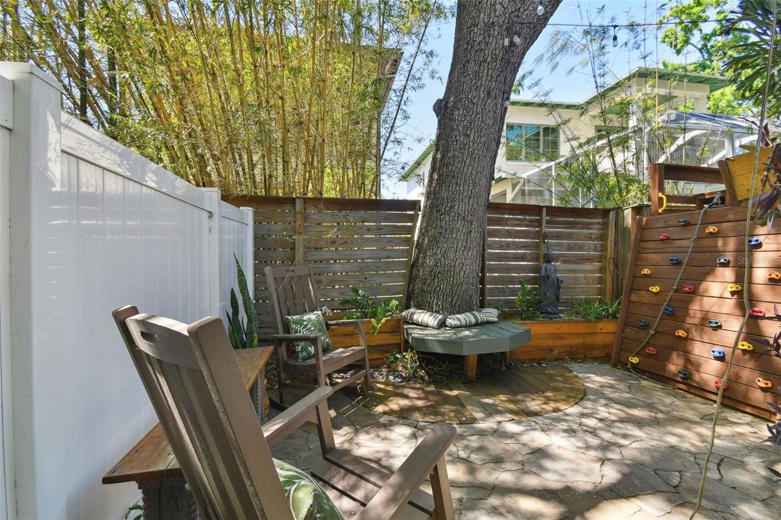 6221 S RUSSELL ST, TAMPA, FL, 33611