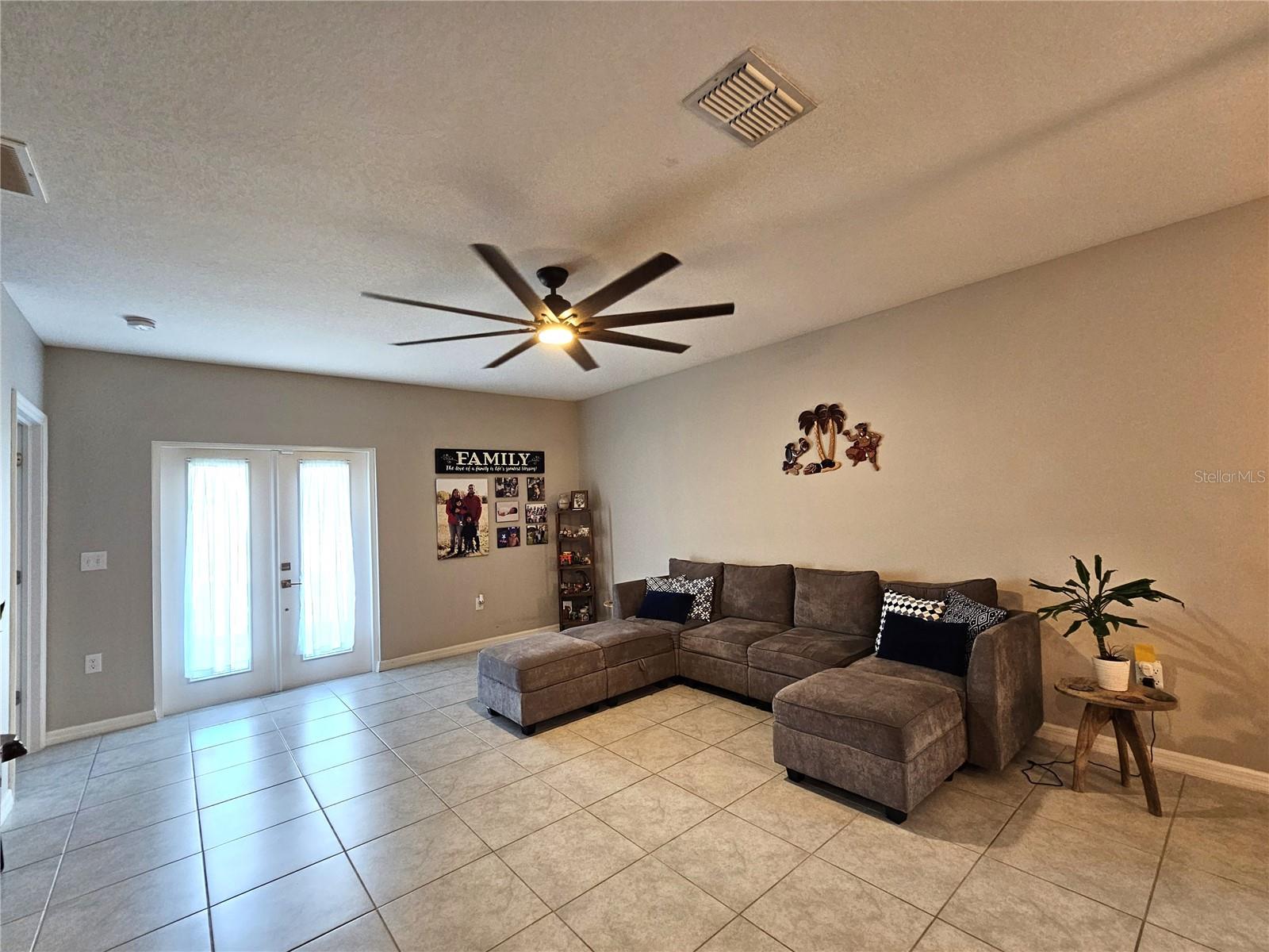 7306 PEARLY EVERLASTING AVE, TAMPA, FL, 33619