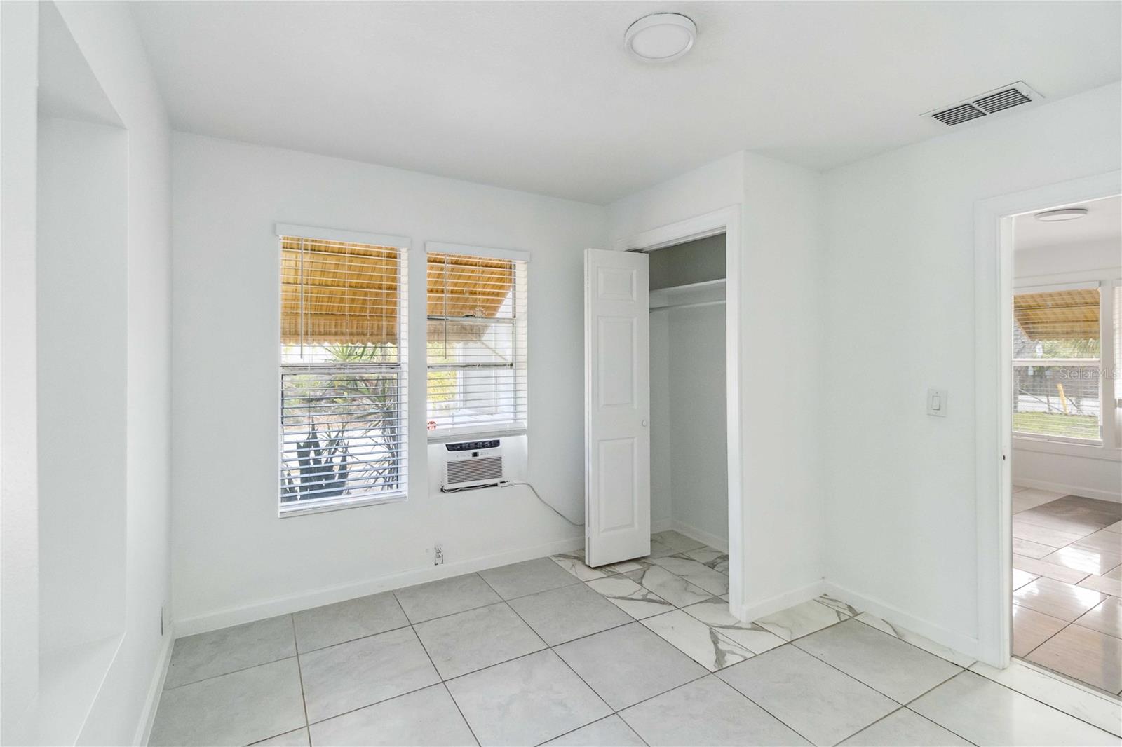 612 5TH AVENUE DR E, BRADENTON, FL, 34208